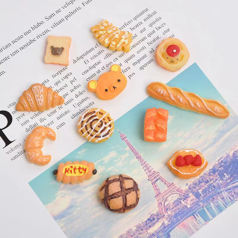 {Sync with video }Mini Food Charm