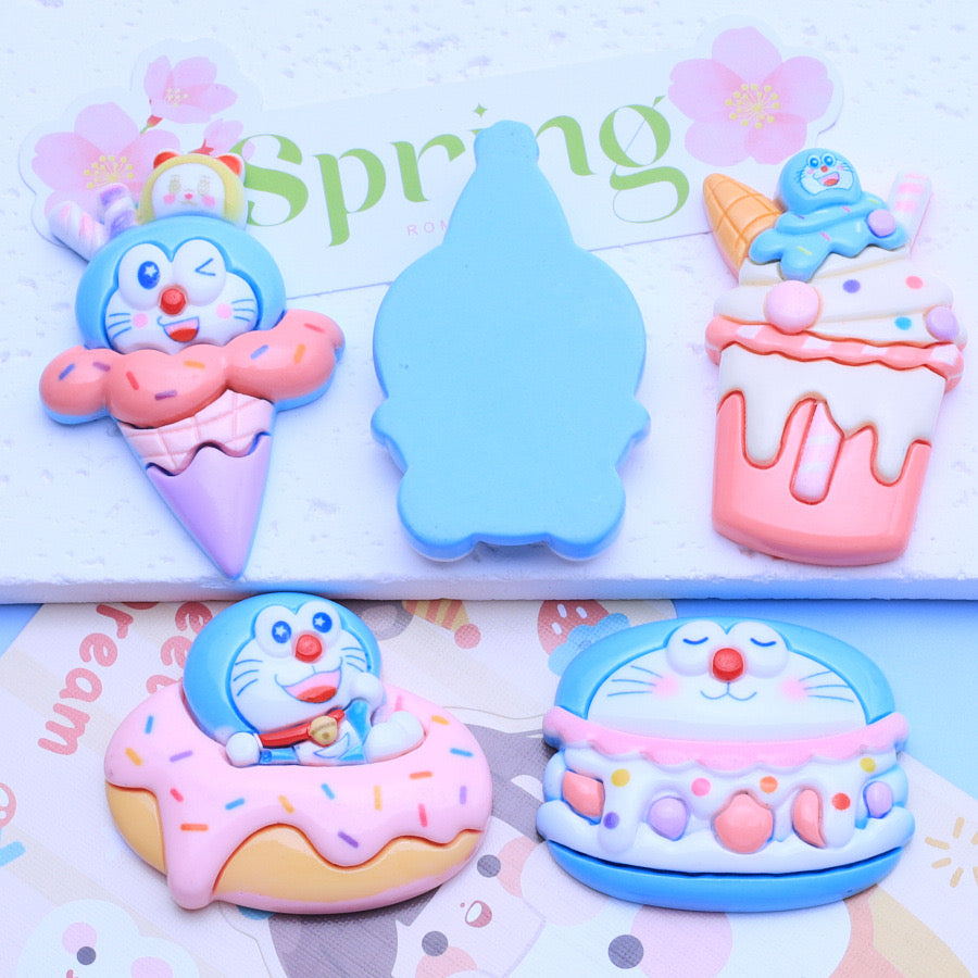 Large Doraemon Charm