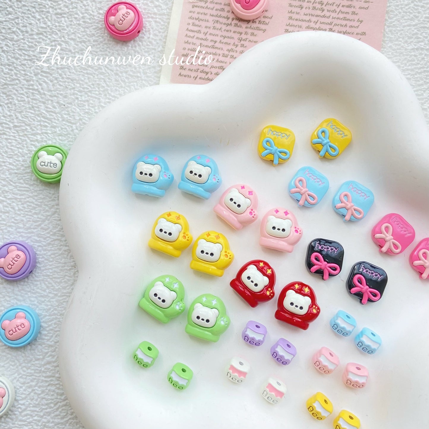 10Pcs Color Splicing Bow Alloy Letter Love Wings Kitten Gloves DIY Beaded Bracelet Mobile Phone Chain Material
