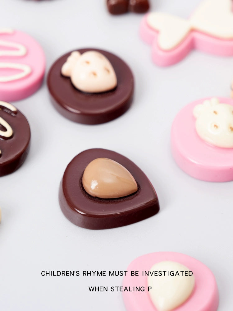 Black and White Chocolate Model Toy House Accessories DIY