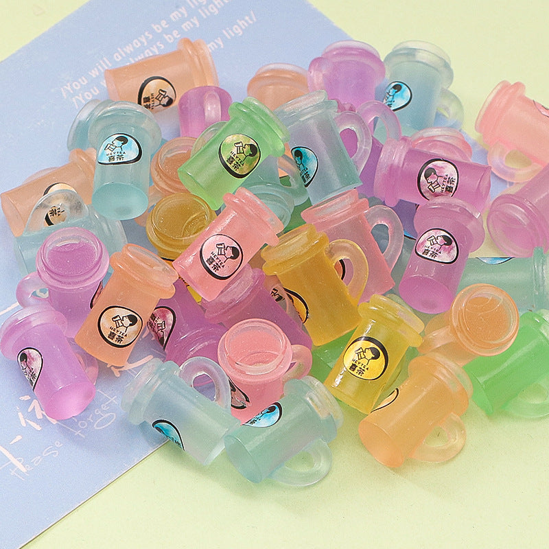 20pcs / Compilations Three-dimensional HEYTEA Portable Cup DIY Small Toy Car Micro Convenience Store