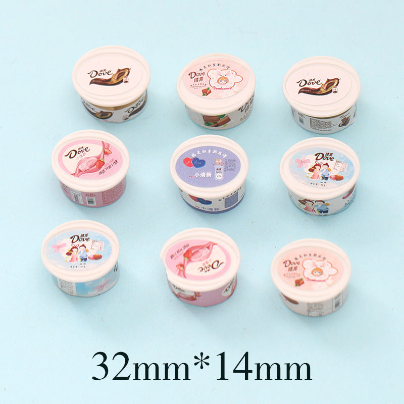 20pcs / Compilations Three-dimensional HEYTEA Portable Cup DIY Small Toy Car Micro Convenience Store