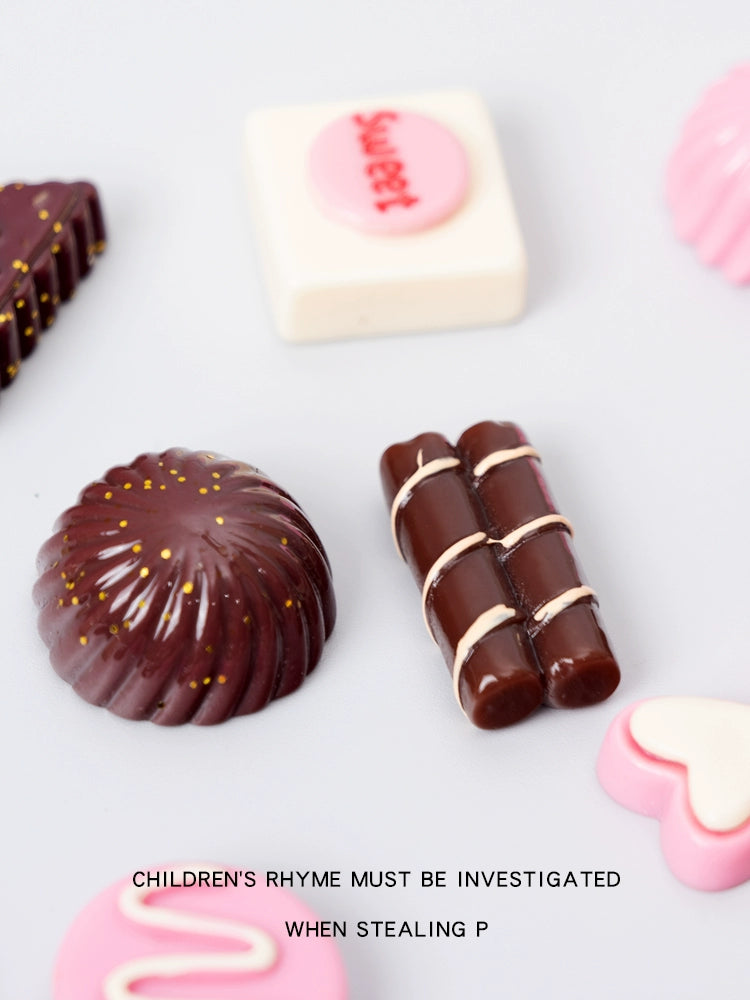 Black and White Chocolate Model Toy House Accessories DIY