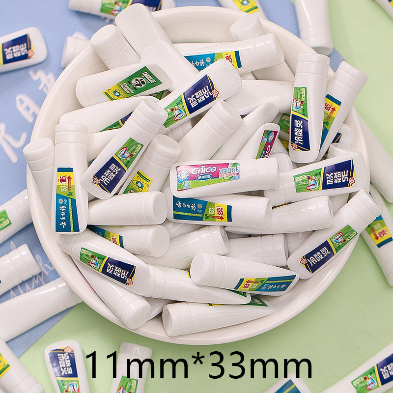 20pcs / Compilations Three-dimensional HEYTEA Portable Cup DIY Small Toy Car Micro Convenience Store