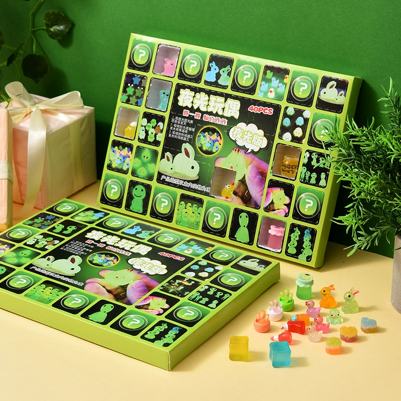 40 Simulated Food and Play Blind Boxes, Mini Miniature Bottles, Luminous Resin Gifts.