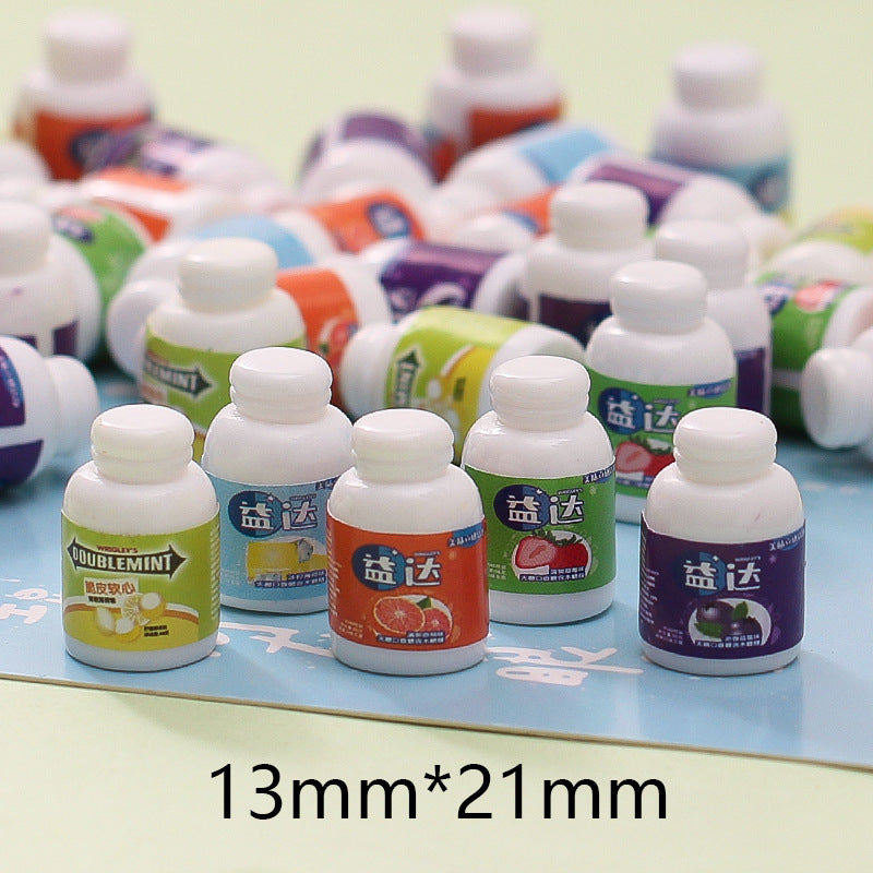 20pcs / Compilations Three-dimensional HEYTEA Portable Cup DIY Small Toy Car Micro Convenience Store