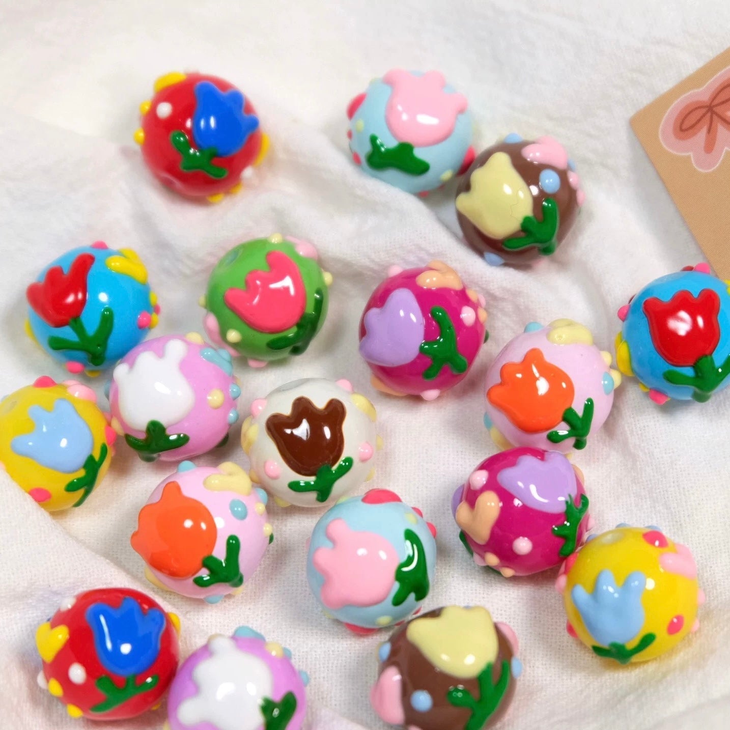 Yu Golden Flower Hand-Painted Beads