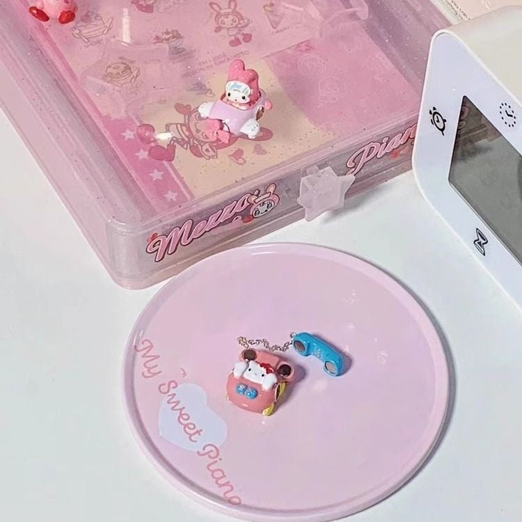 Hello Kitty Phone Beads