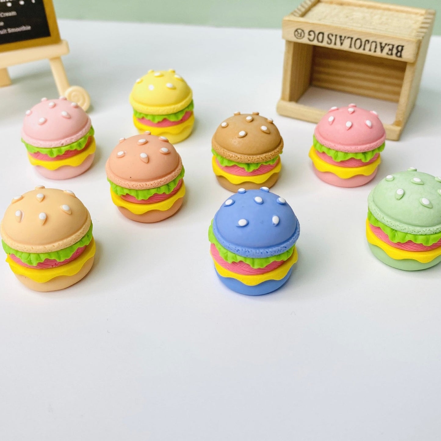 Burger Macaron Charm