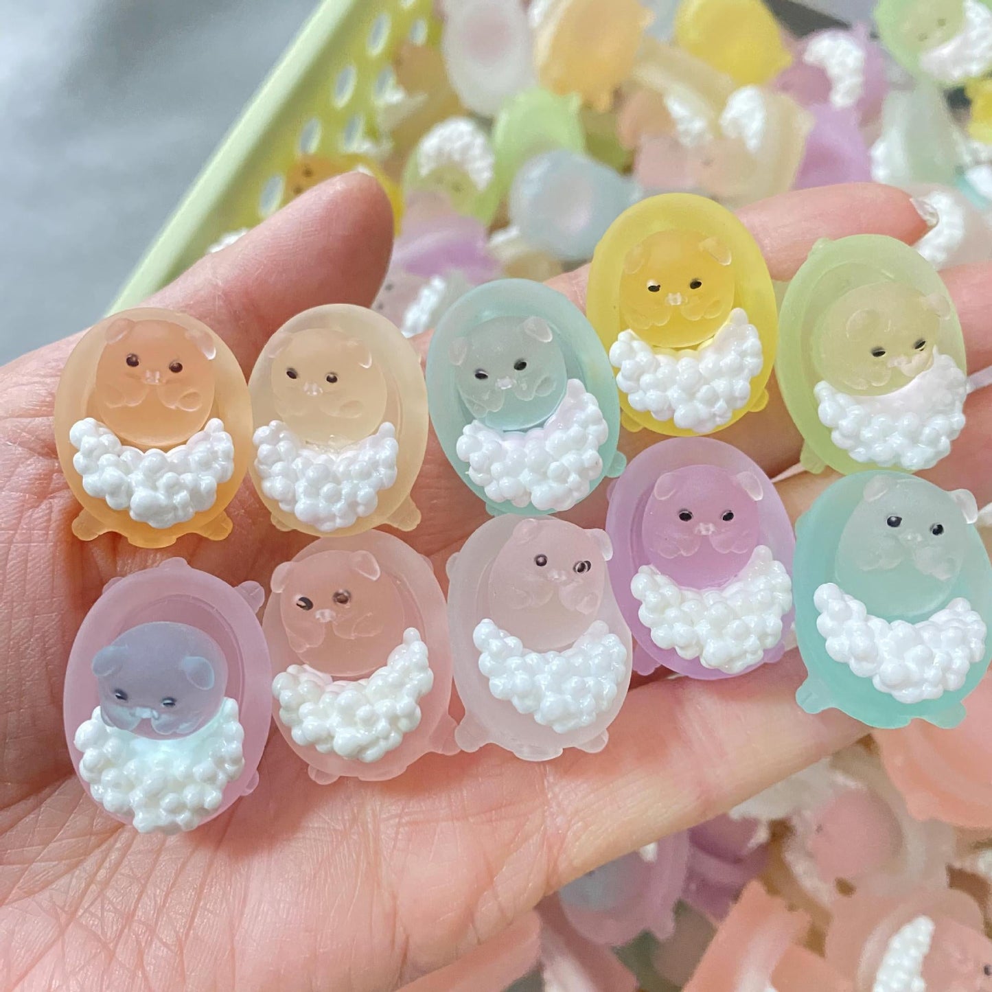 Luminous Bath Piggy Charms