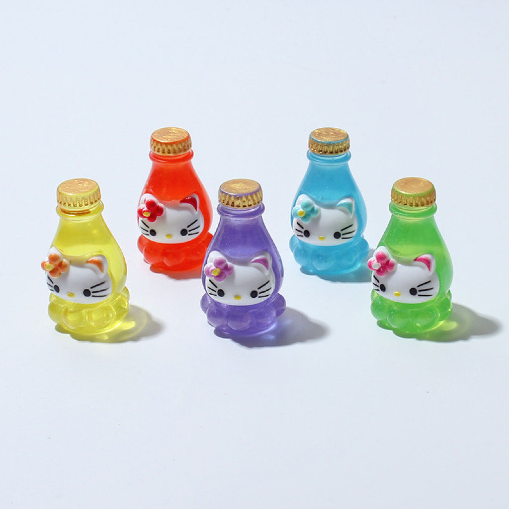 Mini Kitty Berverage Bottle