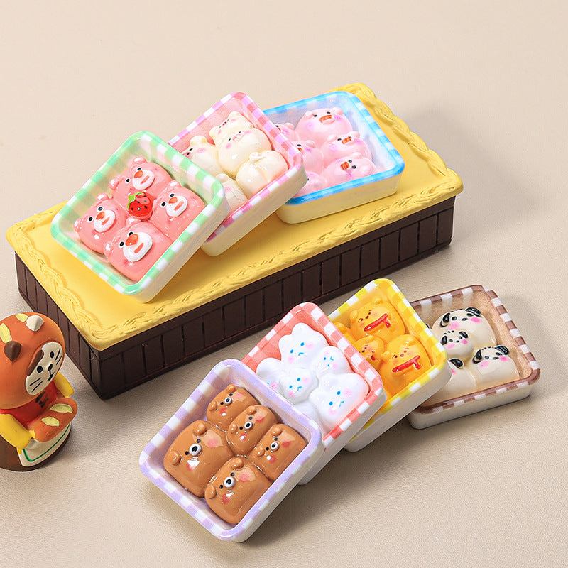 10 PCS Cartoon Resin Charms