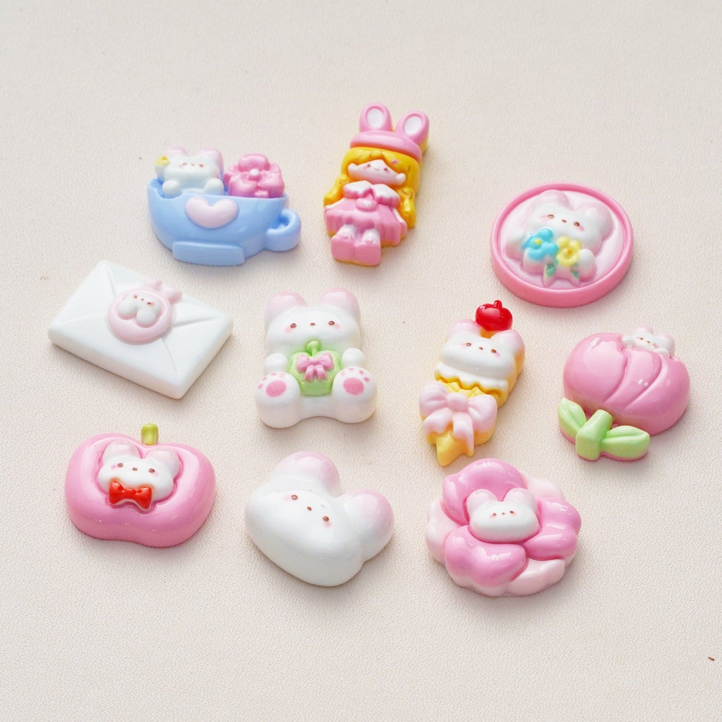 10 PCS Cartoon Resin Charms