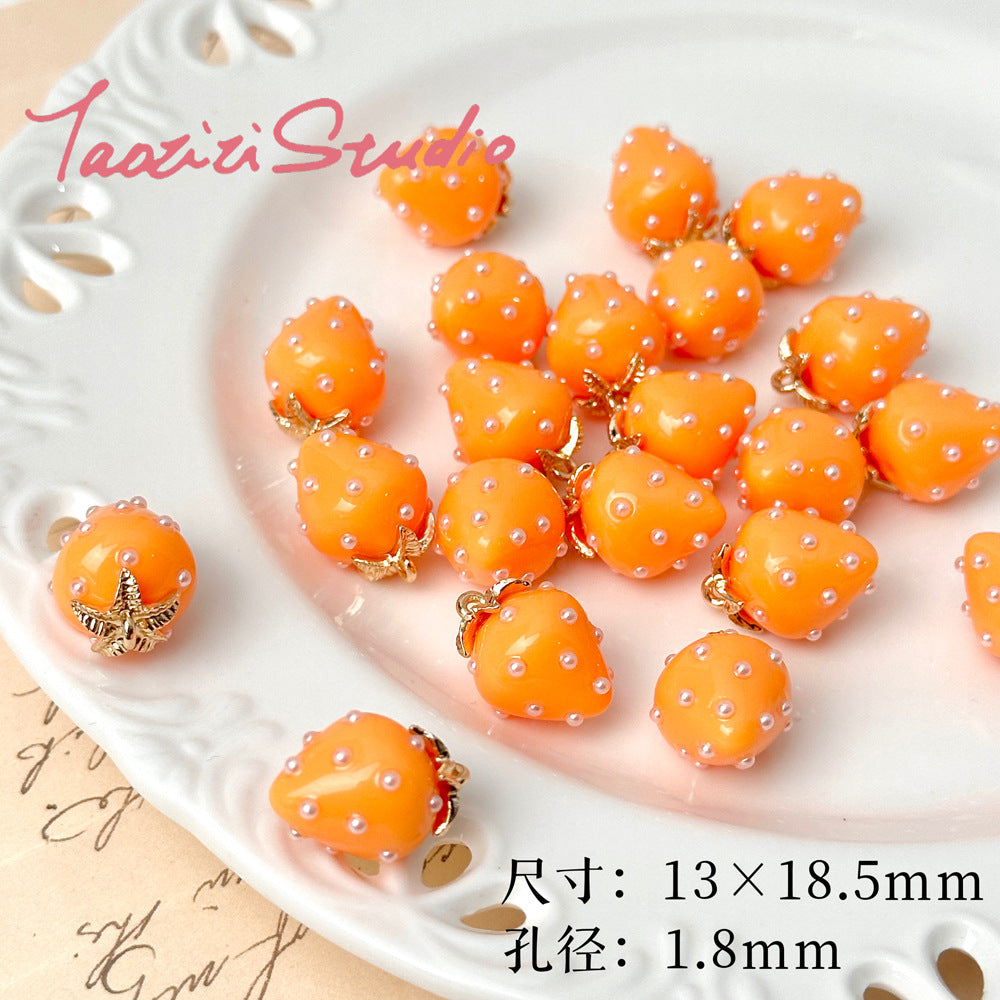 5pcs / Resin strawberry pendant loose beads DIY handmade