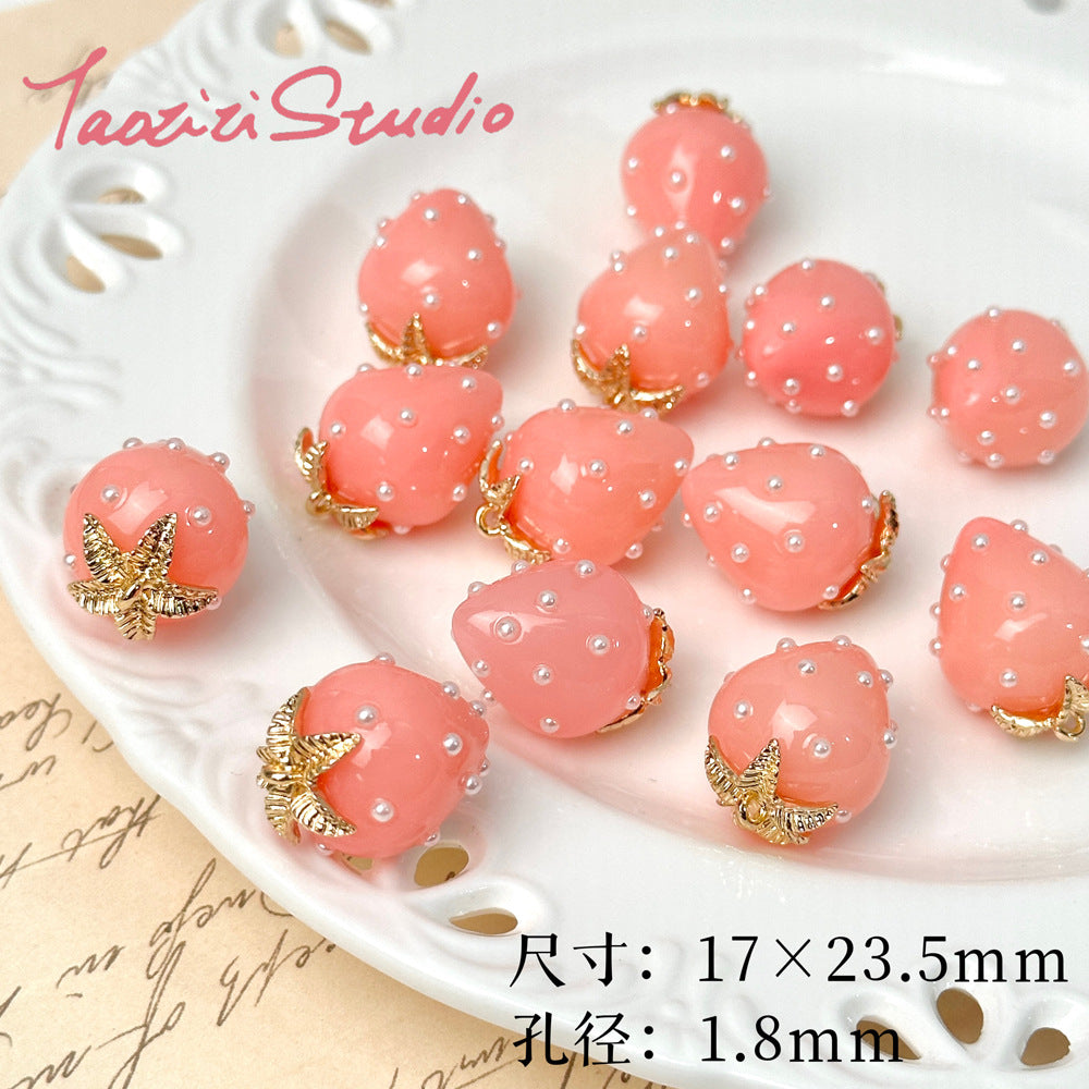 5pcs / Resin strawberry pendant loose beads DIY handmade