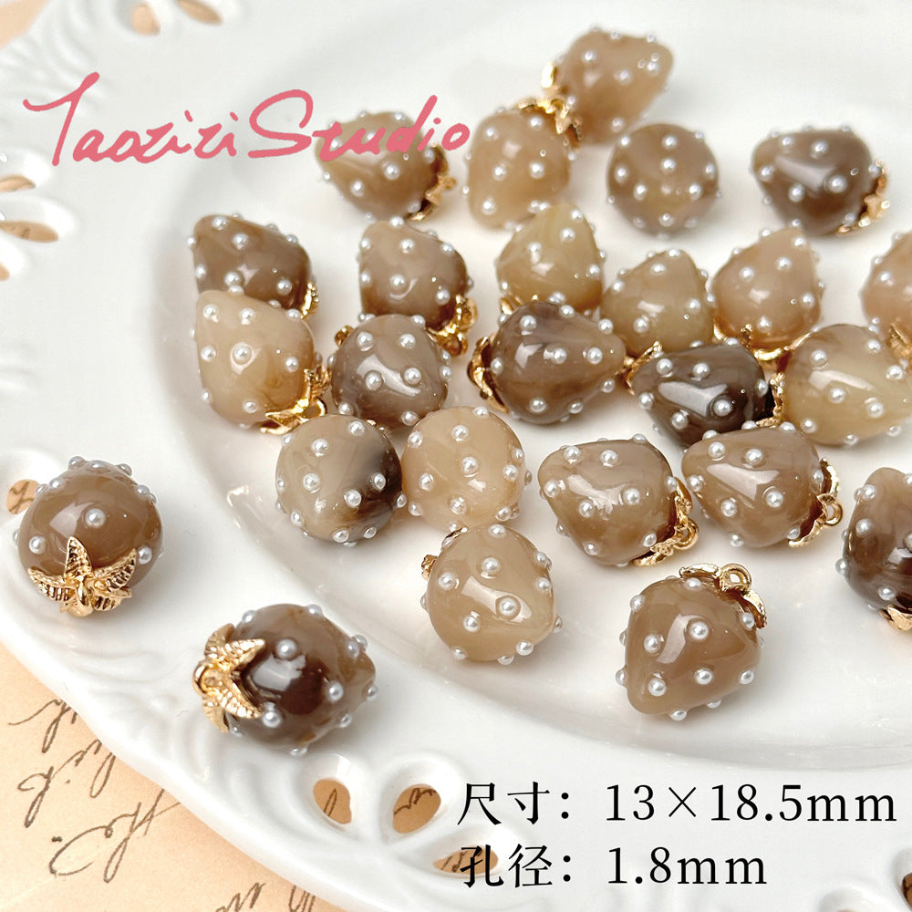 5pcs / Resin strawberry pendant loose beads DIY handmade