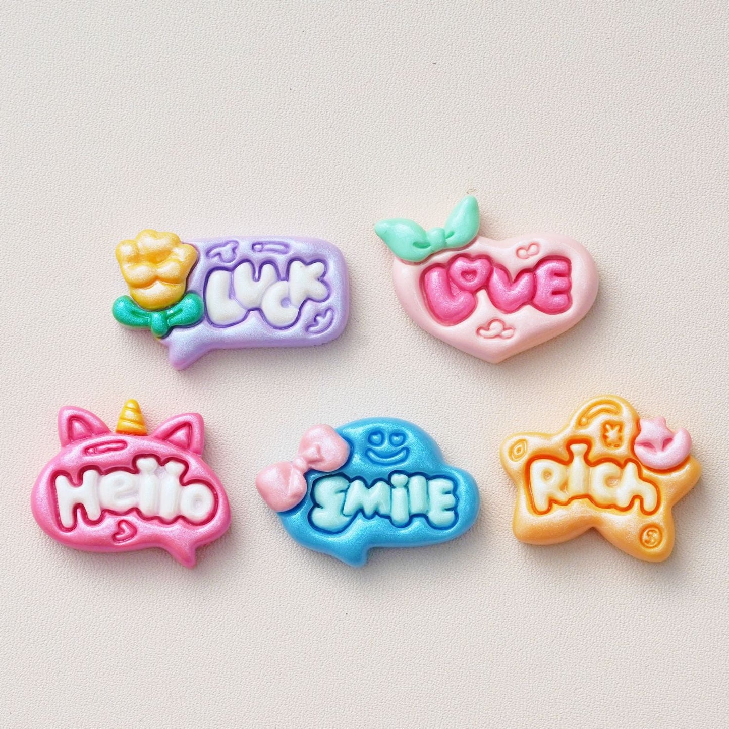 10 PCS Cartoon Resin Charms