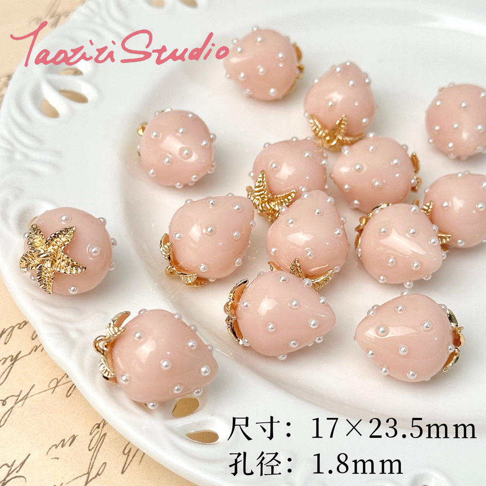 5pcs / Resin strawberry pendant loose beads DIY handmade