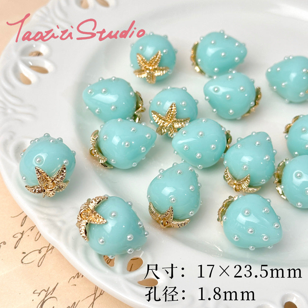 5pcs / Resin strawberry pendant loose beads DIY handmade