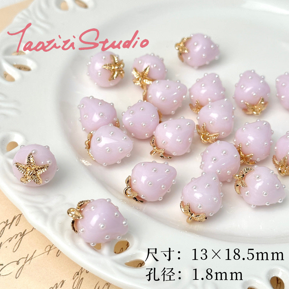 5pcs / Resin strawberry pendant loose beads DIY handmade