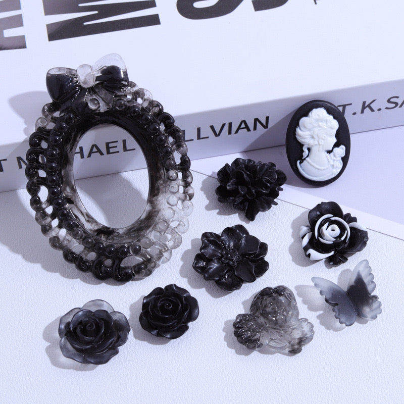 Black And White Retro Charm - Image 2