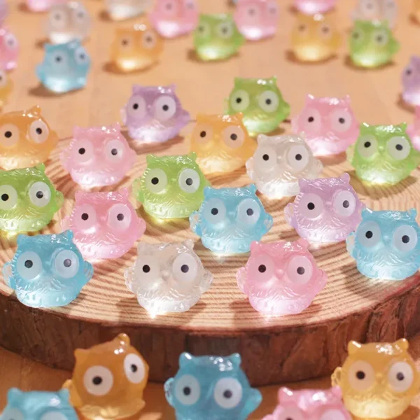 50/100pcs Luminous Mini Resin Animals Tiny Resin Owls Glow in The Dark Perfect for Garden Miniatures Fairy Garden Accessories