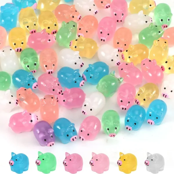 100pcs Mini Resin Tiny Pigs Mini Luminous Pigs Miniature Pig Figurines Bulk Mini Resin Animals for Garden Landscape Party Decor