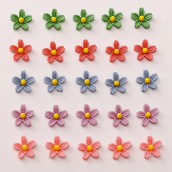 50Pcs 7mm Resin Beads DIY Mini Flower Charm Nail Art Rhinestones Floral Charms Jewelry Manicure Supplies Ornament Accessories