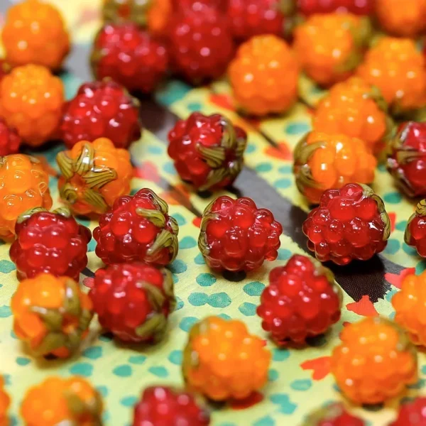 Glass Raspberry Beads 5pcs Handmade Vibrant Red with Green Leaf Accents for DIY Necklaces Bracelets Jewelry Making Supplies