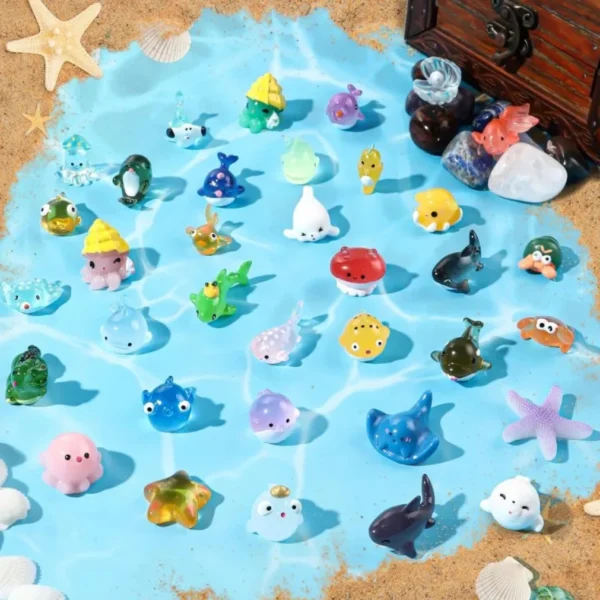 Mini Ocean Resin Animals Tiny Sea Animals Figurines Marine Miniature Decorations for DIY Fish Tank Potted Micro Garden Landscap