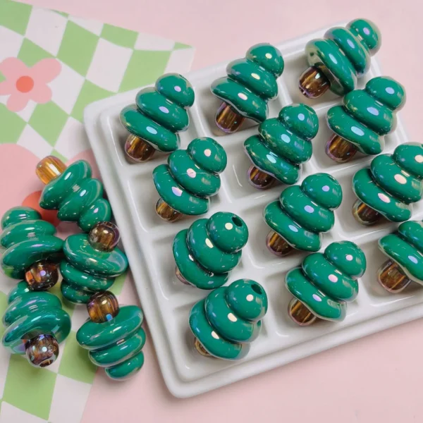 hand-painted bottom embryo Christmas tree green straight hole beads DIY acrylic key chain jewelry accessories New Year gift