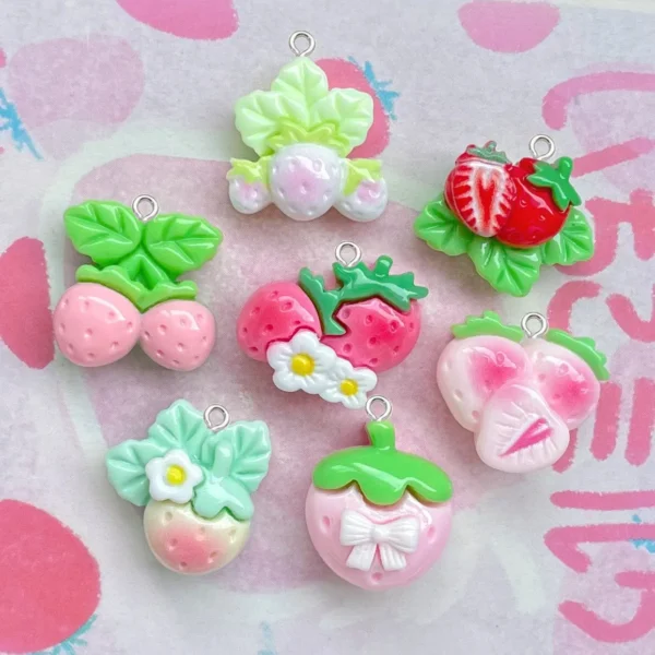 10pcs Mini pink strawberry resin jewelry accessories diy handmade keychain Decoration Charm earrings necklaces pendants making