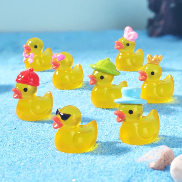 DW61 5pcs Fun Luminous Mini Yellow Cartoon Duckling Miniatures House Glow-in-the-Dark Ducks Figurines DIY Aquarium Accessories
