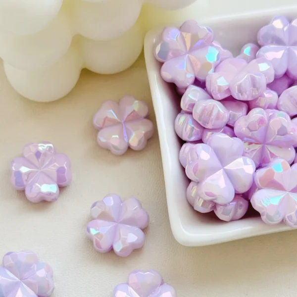 20pcs Lucky UV 17mm big clover shaped beads surface shiny cute cartoon fashion for DIY jewelry accessories bracelets necklaces