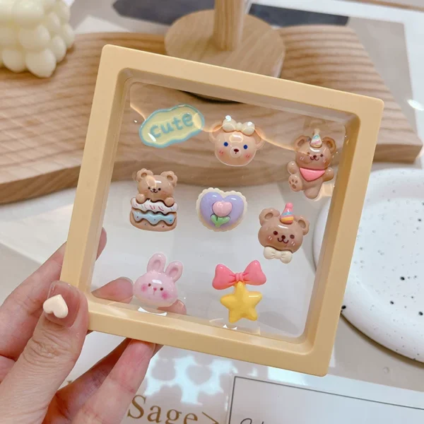 Cute ladies car center console decorative stickers car interior stickers car screen 3D cartoon stickers ornaments