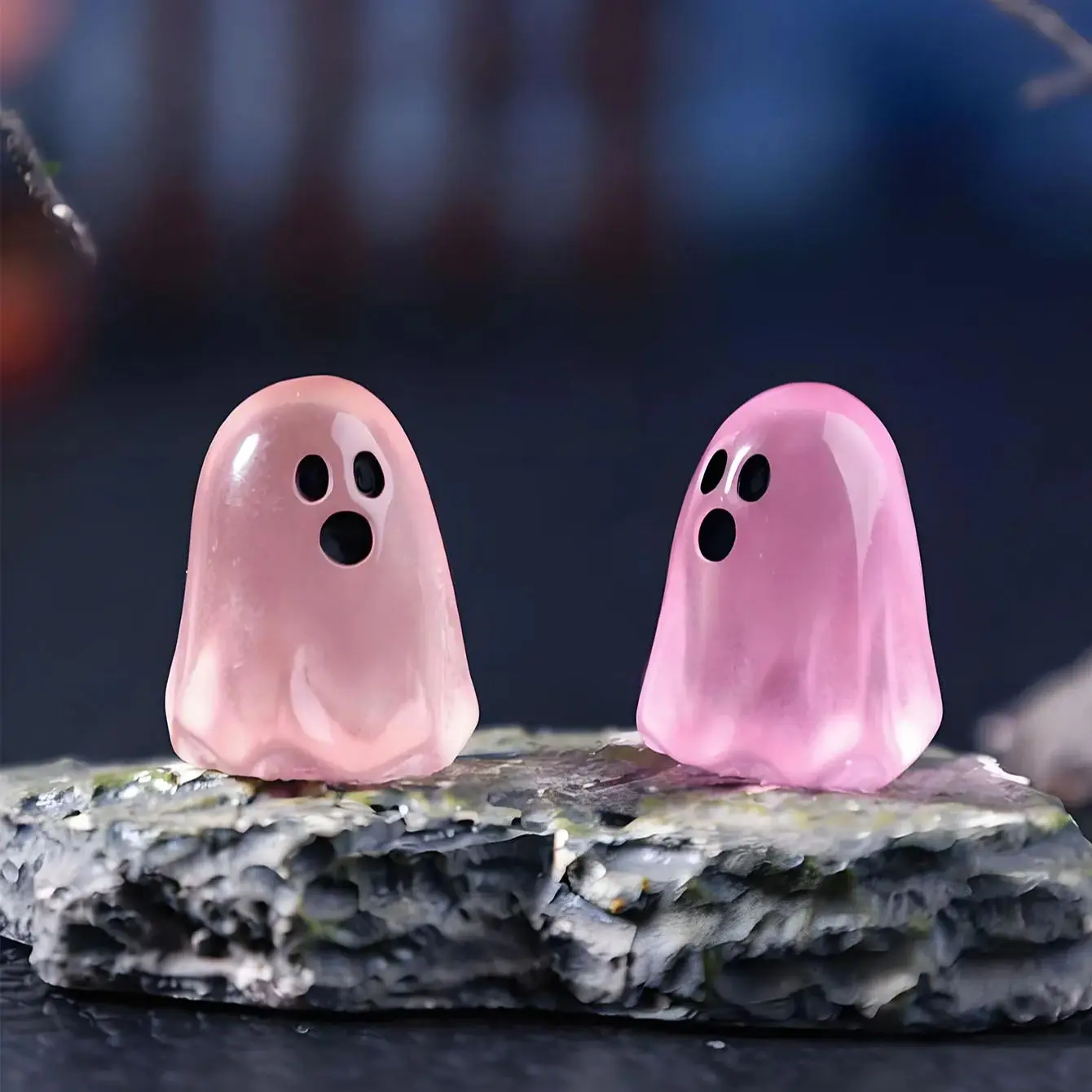 10/20pcs Luminous Multicolor Halloween Mini Resin Ghost Glow in The Dark Miniature Ghost Figurines Tiny Ghost Ornaments - Image 5